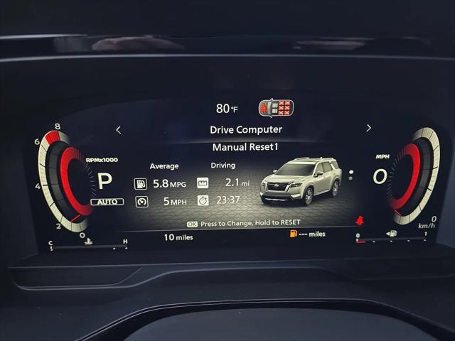2026 Nissan Pathfinder SL