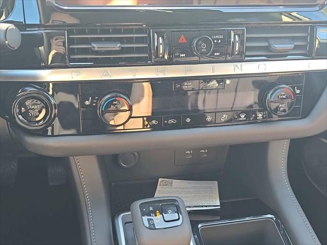 2026 Nissan Pathfinder SV