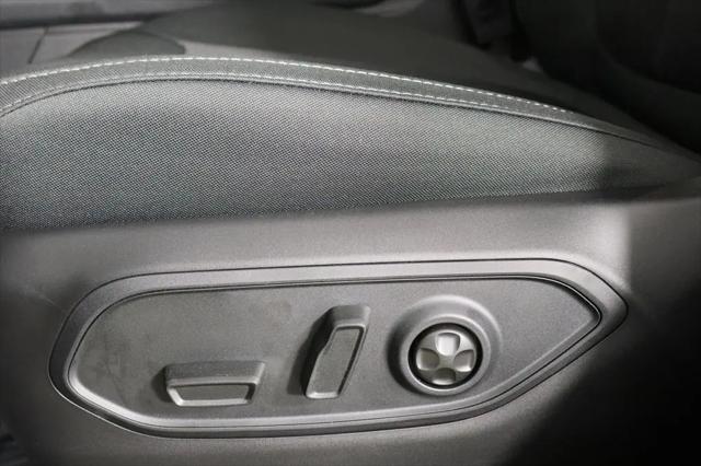 2026 Jeep Grand Cherokee L Altitude 4x2