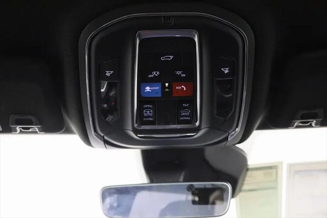 2026 Jeep Grand Cherokee L Altitude 4x2