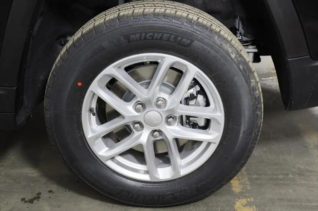 2026 Jeep Grand Cherokee L Altitude 4x2