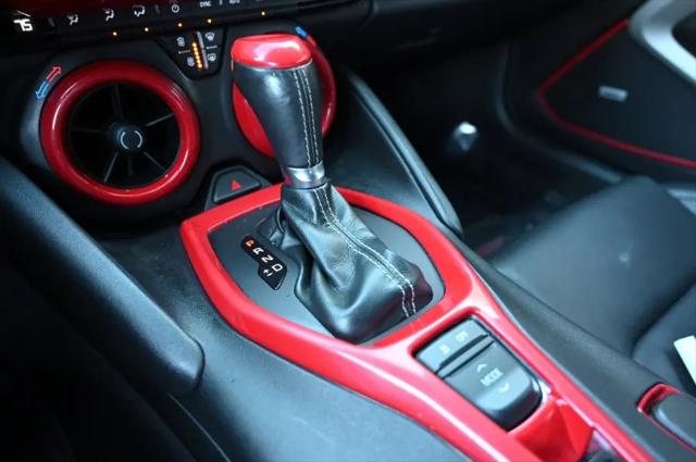 2021 Chevrolet Camaro RWD Convertible 2LT