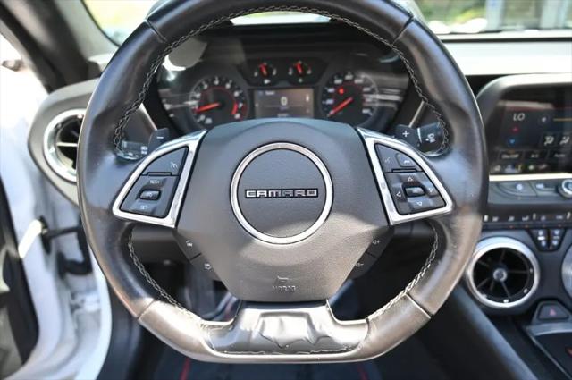 2021 Chevrolet Camaro RWD Convertible 2LT