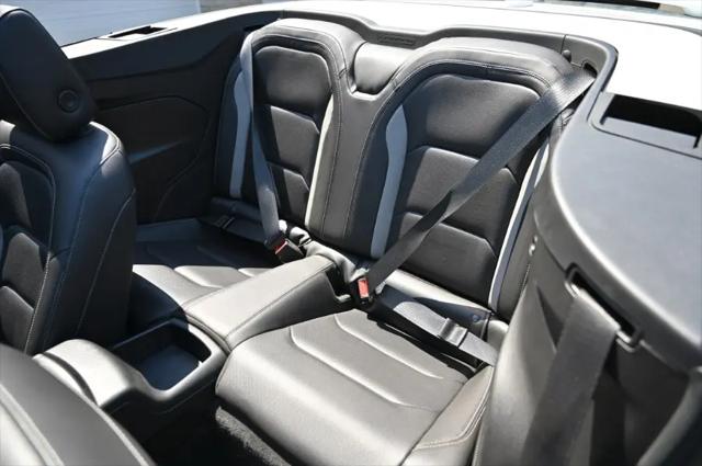 2021 Chevrolet Camaro RWD Convertible 2LT