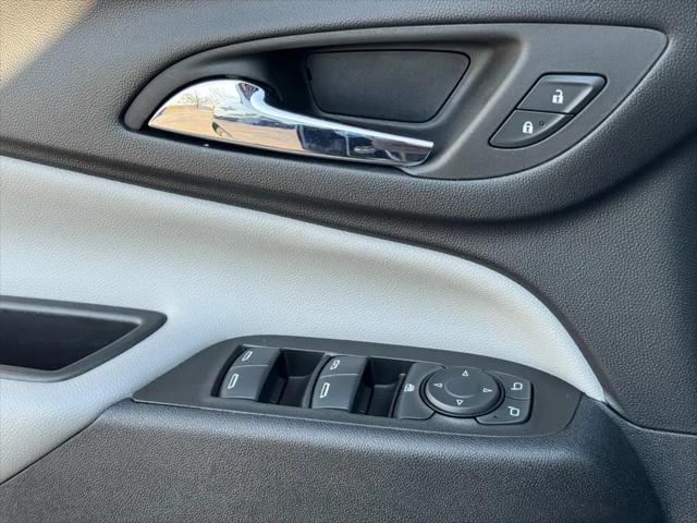 2023 Chevrolet Equinox AWD LS