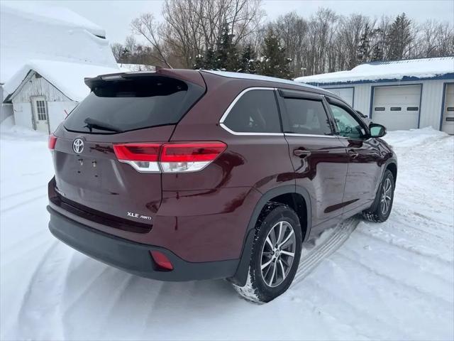 2018 Toyota Highlander SE