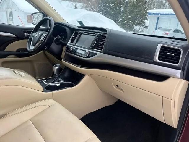 2018 Toyota Highlander SE