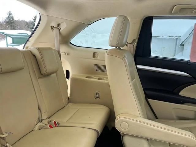 2018 Toyota Highlander SE