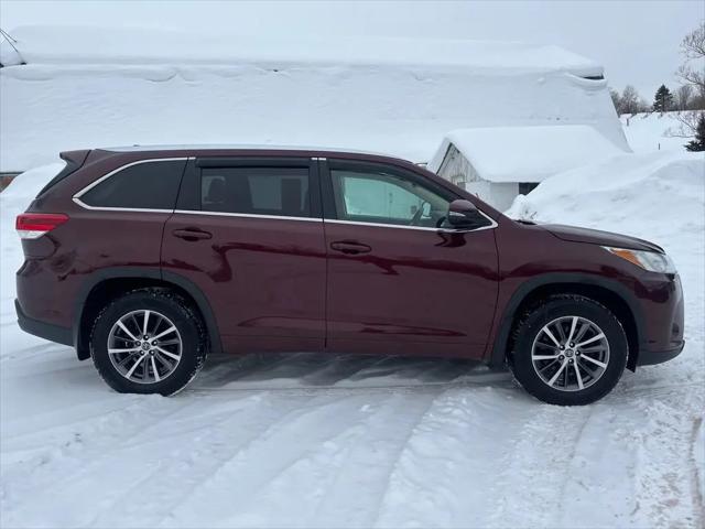 2018 Toyota Highlander SE
