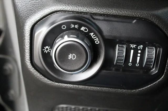 2022 Jeep Wrangler Unlimited Sahara Altitude 4x4