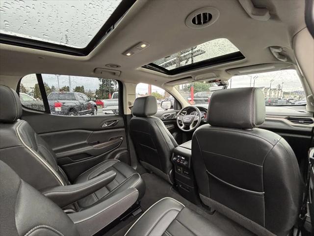 2022 GMC Acadia Denali
