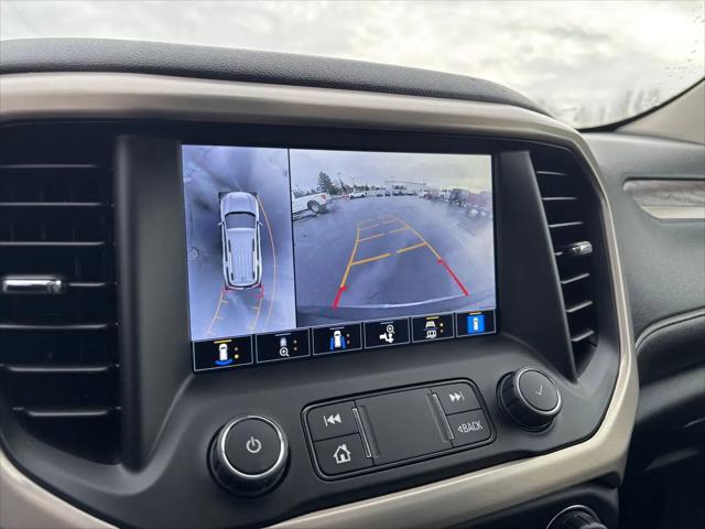 2022 GMC Acadia Denali