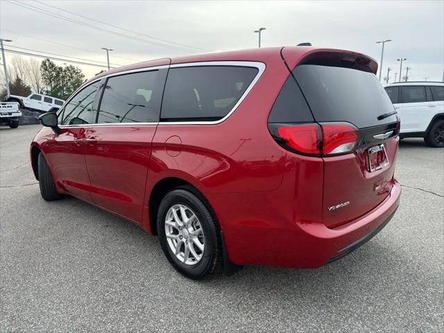 2026 Chrysler Voyager LX