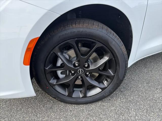 2026 Chrysler Pacifica Limited AWD