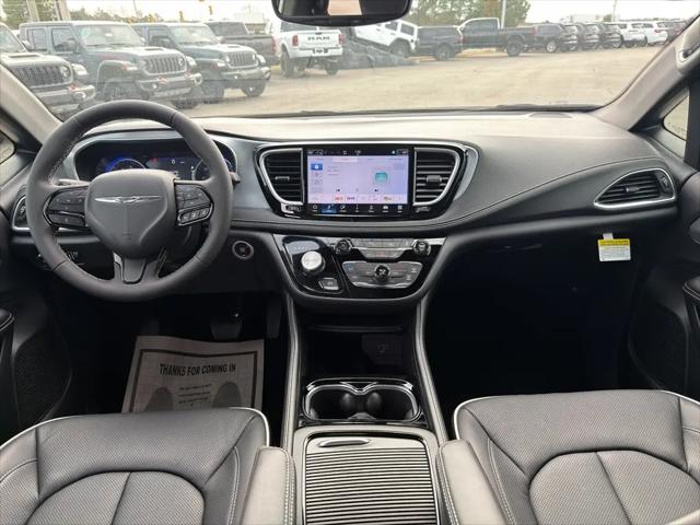 2026 Chrysler Pacifica Limited AWD