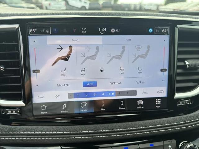 2026 Chrysler Pacifica Limited AWD