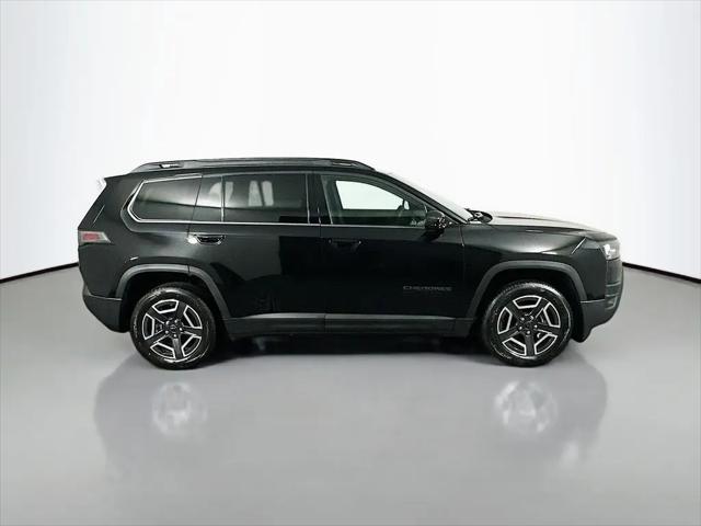 2026 Jeep Cherokee Laredo 4x4