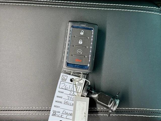 2026 Jeep Cherokee Laredo 4x4