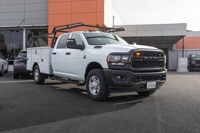 2024 Ram 3500 Tradesman/SLT/Laramie/Limited