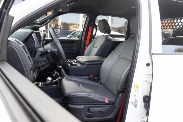 2024 Ram 3500 Tradesman/SLT/Laramie/Limited