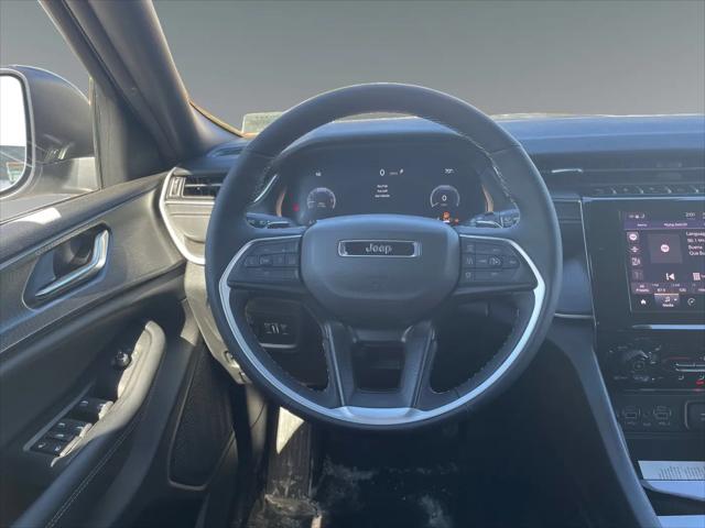 2026 Jeep Grand Cherokee L Altitude 4x4