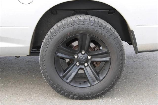 2017 Ram 1500 Night Crew Cab 4x4 6'4" Box
