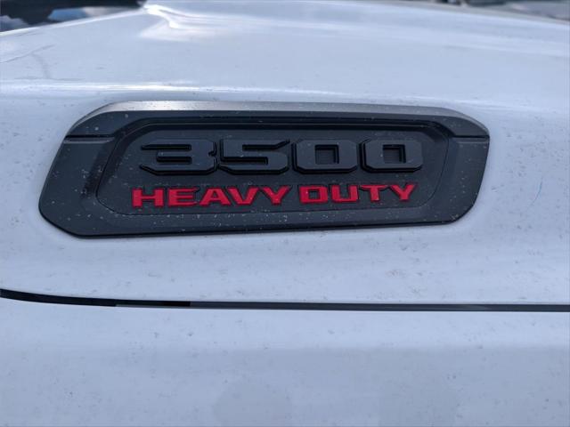 2026 Ram 3500 Tradesman Crew Cab 4x4 64 Box