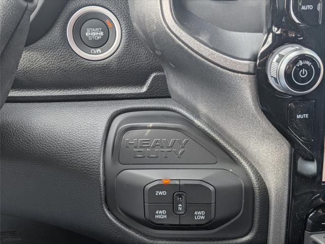 2026 Ram 3500 Tradesman Crew Cab 4x4 64 Box
