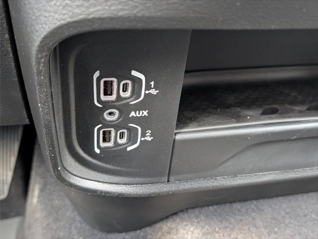 2026 Ram 3500 Tradesman Crew Cab 4x4 64 Box