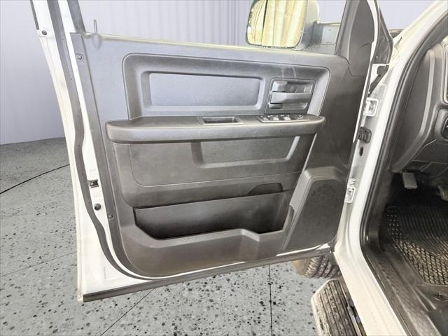 2022 Ram 2500 Tradesman Crew Cab 4x4 8' Box