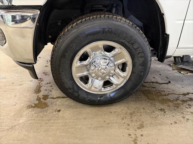 2022 Ram 2500 Tradesman Crew Cab 4x4 8' Box