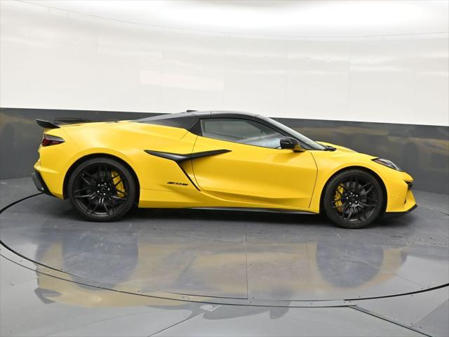2026 Chevrolet Corvette Z06 Convertible, 1LZ, RWD