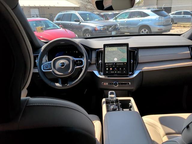 2026 Volvo XC90 Plus, B6 AWD Gas (mild hybrid), Gasoline, Bright, 7 Seats