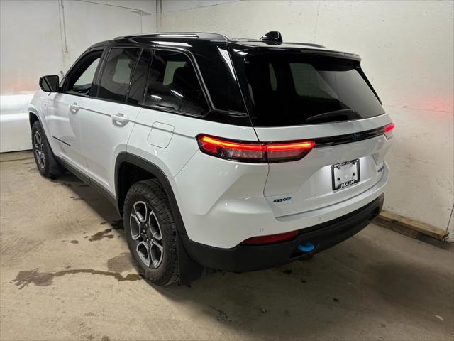 2023 Jeep Grand Cherokee Trailhawk