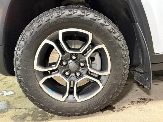 2023 Jeep Grand Cherokee Trailhawk