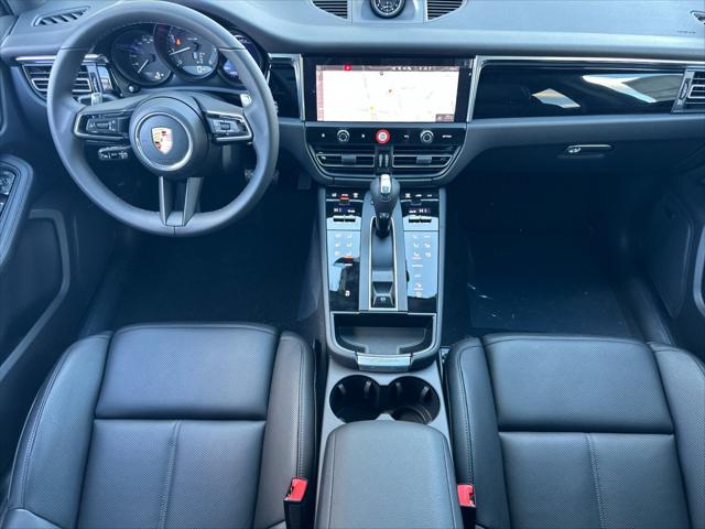 2026 Porsche Macan Unknown
