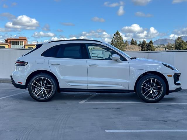 2026 Porsche Macan Unknown