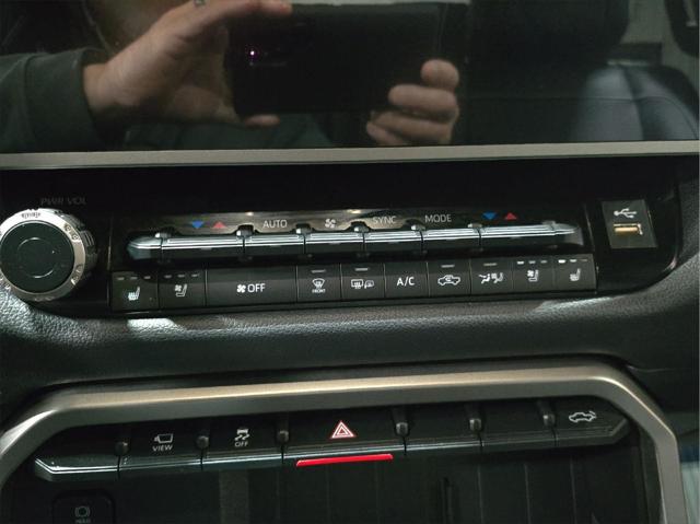 2026 Toyota Tundra Limited CrewMax 6.4' Bed