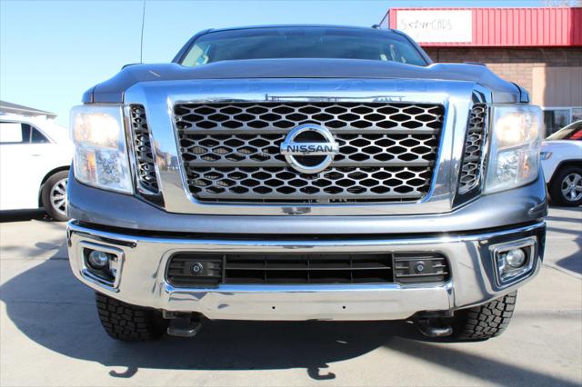 2017 Nissan Titan XD SV Gas