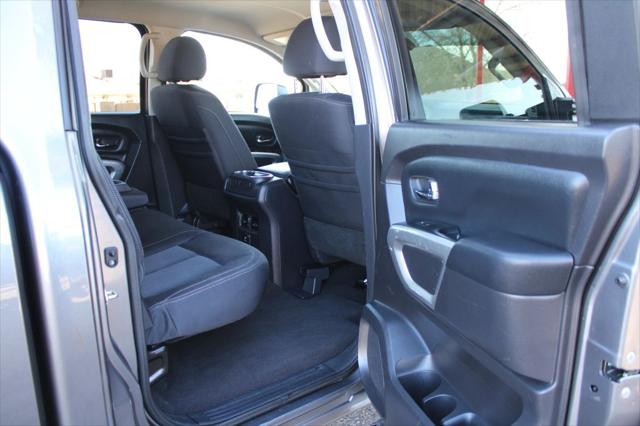 2017 Nissan Titan XD SV Gas