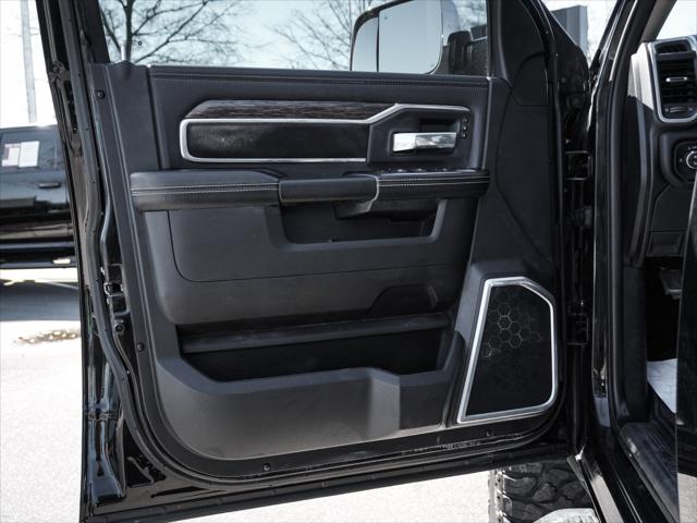2020 Jeep Ram 2500 Laramie Crew Cab 4x4 6'4" Box