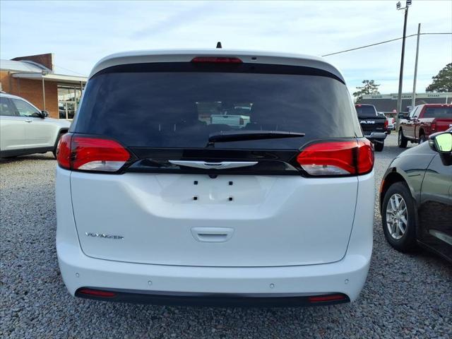 2026 Chrysler Voyager LX