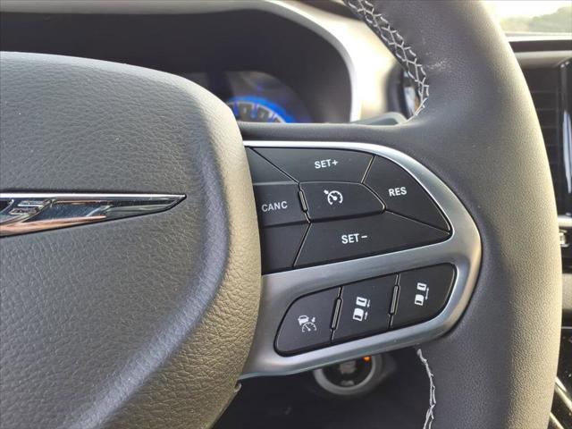 2026 Chrysler Voyager LX