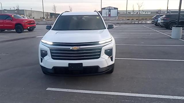 2026 Chevrolet Traverse AWD LT