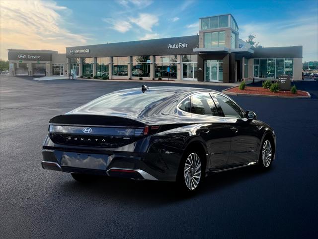 2026 Hyundai Sonata Hybrid Limited