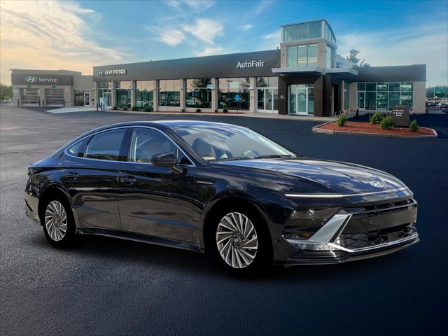 2026 Hyundai Sonata Hybrid Limited