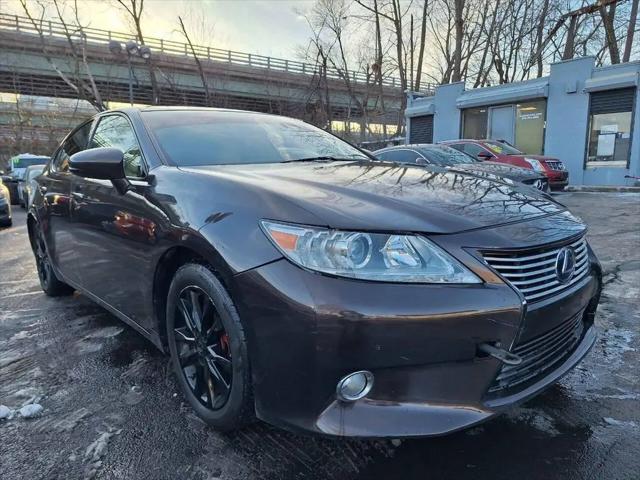 2013 Lexus ES 350 Base for sale in Newark, NJ