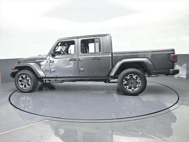 2026 Jeep Gladiator GLADIATOR SAHARA 4X4