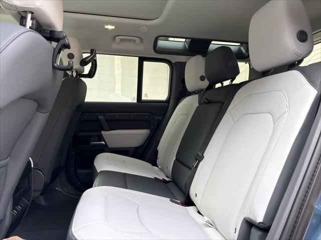 2026 Land Rover Defender P300 S