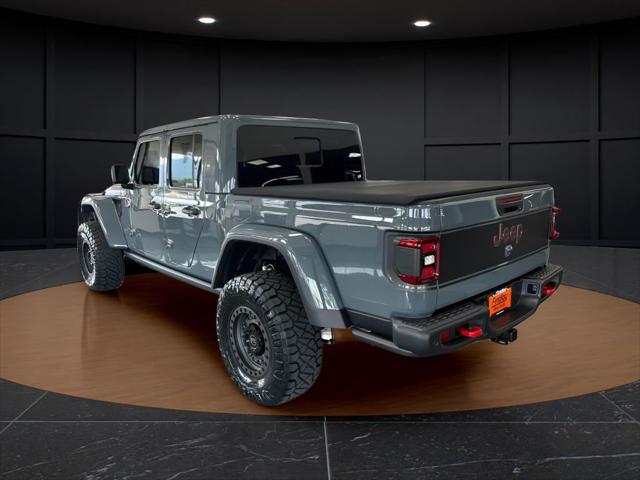 2026 Jeep Gladiator GLADIATOR SHADOW OPS 4X4
